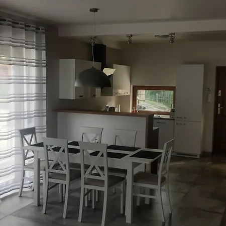 Grey House Casa de Férias Boszkowo