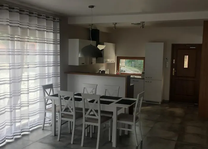 Grey House بيت للعطل بوزكوفو